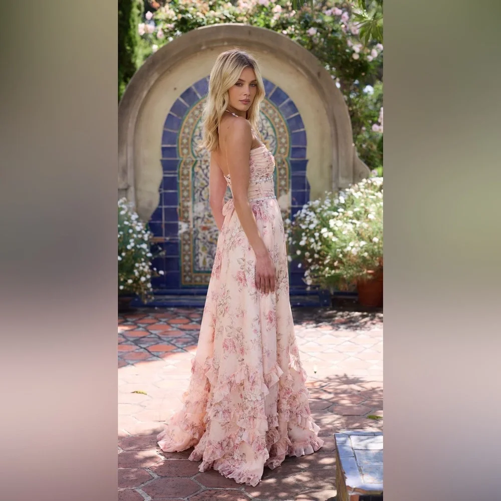 The Scarlette Dress in Peach Tapestry - Picture 3 of 6
